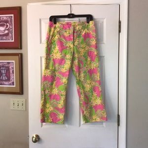 Lilly Pulitzer golf print crops
